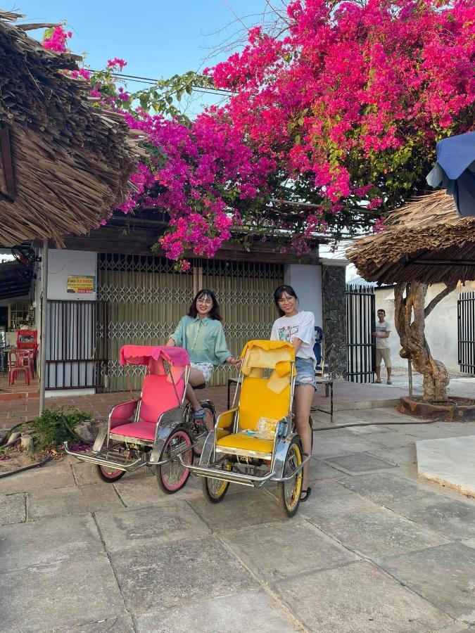 Nhà nghỉ Cát Đằng Hồ Tràm Hotel Exterior foto