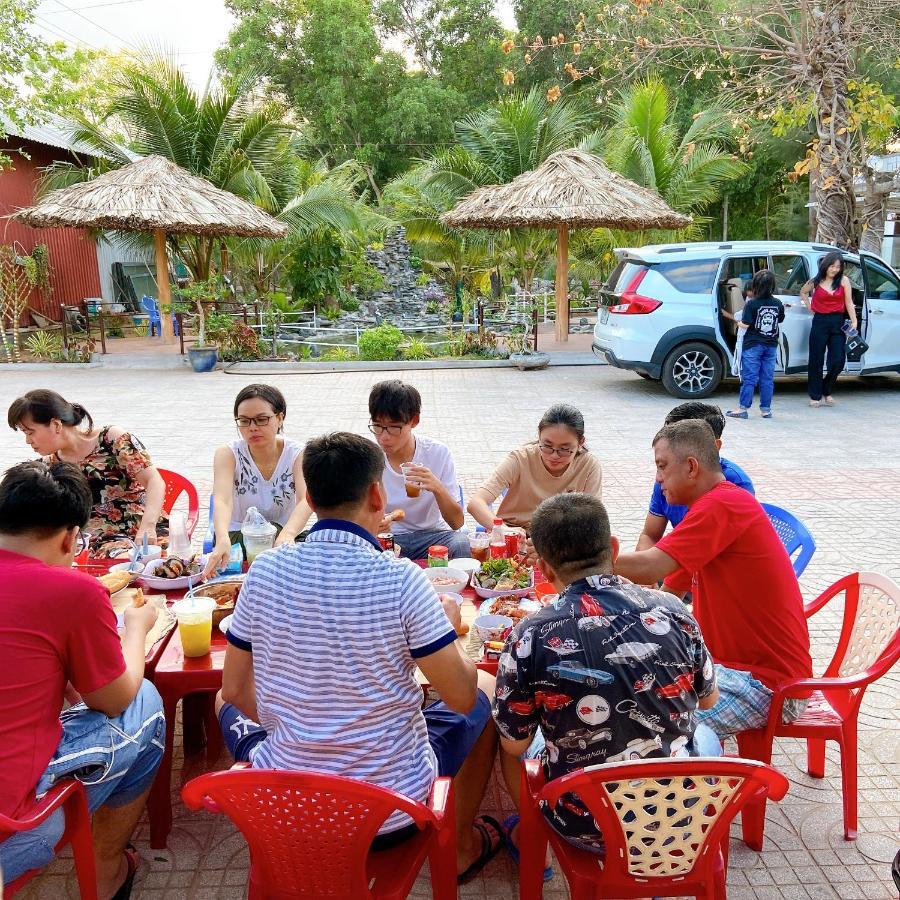 Nhà nghỉ Cát Đằng Hồ Tràm Hotel Exterior foto